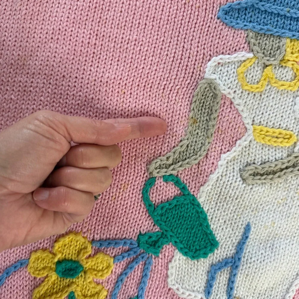 Koret Petites Vintage Pink Gardening Novelty Knit Short Sleeve‎ Sweater Medium
